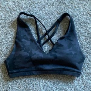 Ptula Active Camo sports bra